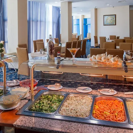 Отель Del Sol 4*